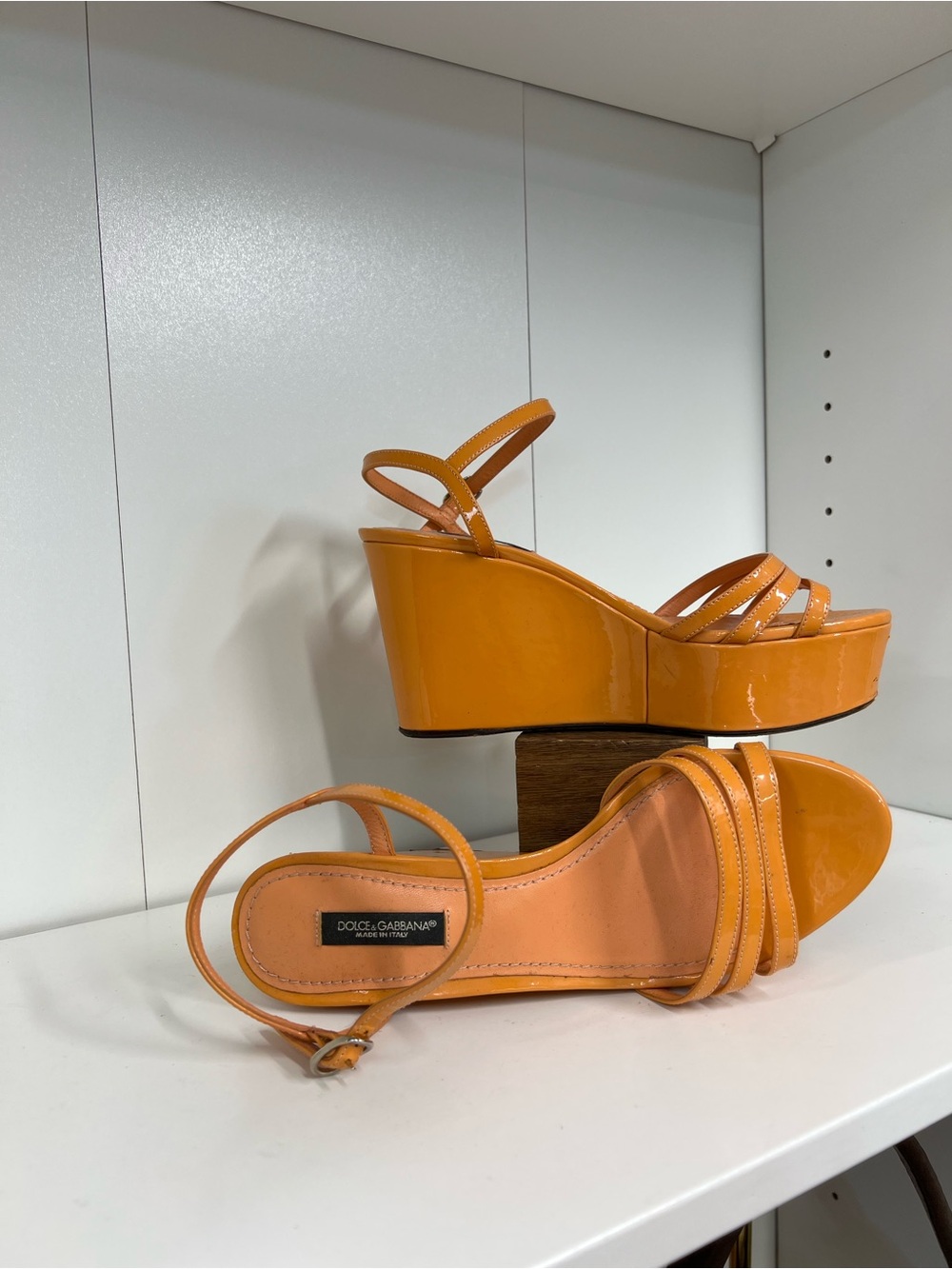 🔥🔥 Dolce & Gabbana Orange Patent Leather Platform Sandals women size 5.5